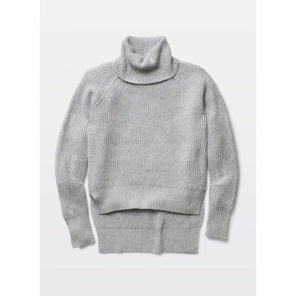 Aritzia Wilfred Free Crop Turtleneck Sweater XXS - Picture 1 of 3